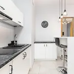 Prymasa Tysiaclecia 83a C - D By Homeprime Apartmán Varšava