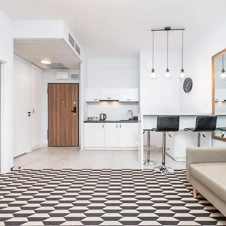 Prymasa Tysiaclecia 83a C - D By Homeprime * Warsaw