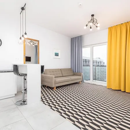 Prymasa Tysiaclecia 83a C - D By Homeprime Apartment