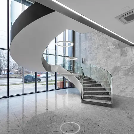 Apartment Prymasa Tysiaclecia 83a C - D By Homeprime Warsaw