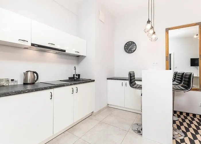 Prymasa Tysiaclecia 83a C - D By Homeprime * Warszawa