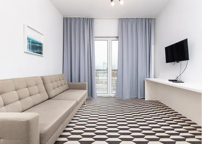 Prymasa Tysiaclecia 83a C - D By Homeprime شقة