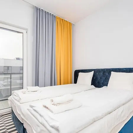 Prymasa Tysiaclecia 83a C - D By Homeprime * Варшава